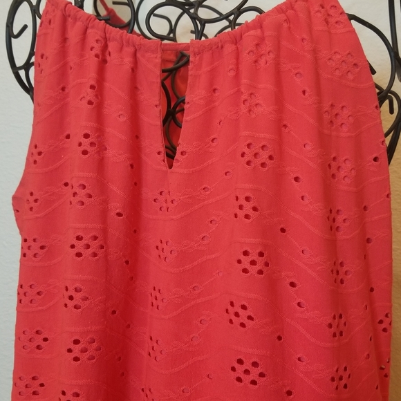 Red cocktail dress - Picture 2 of 4